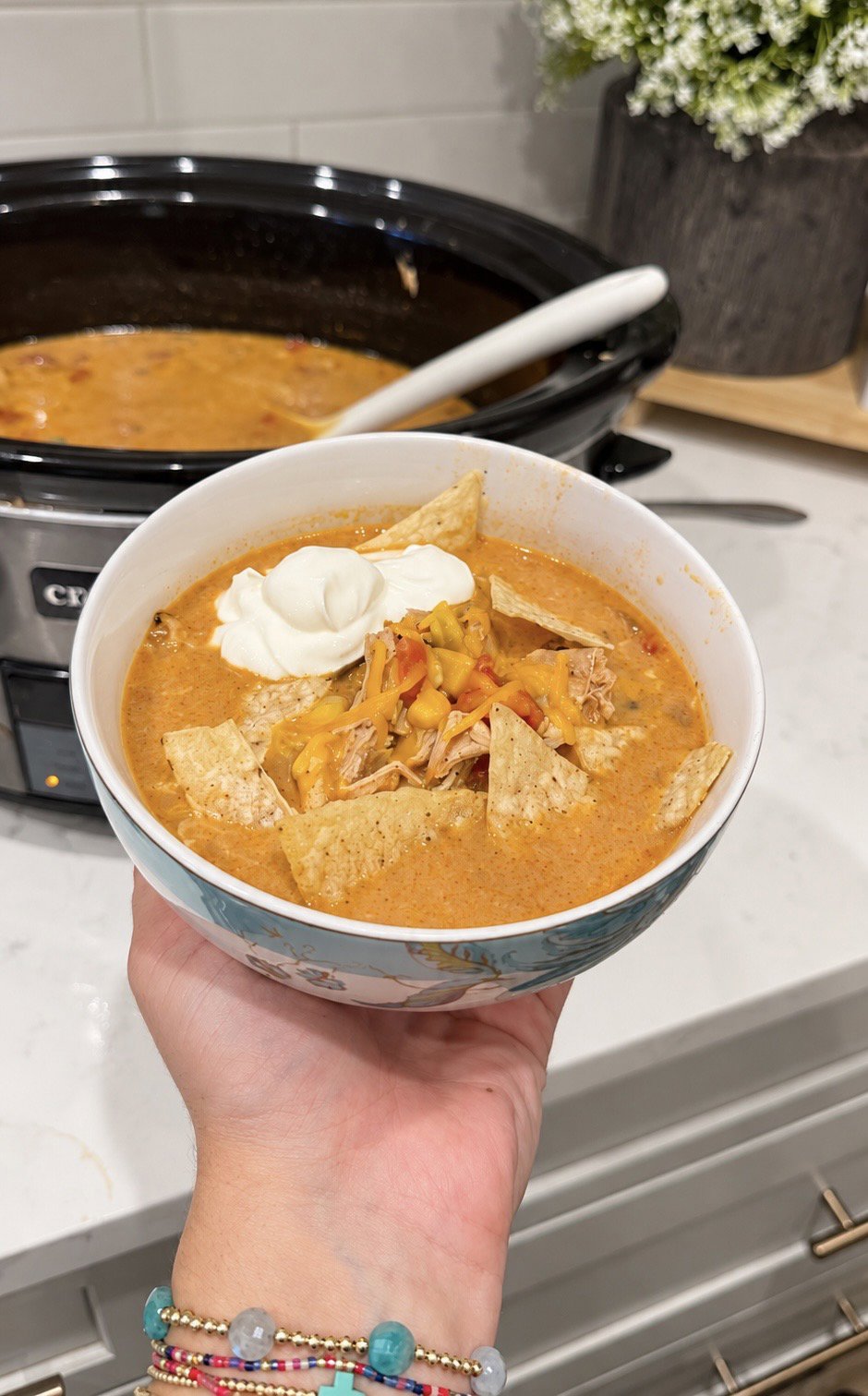 Crockpot Chicken Enchilada Soup